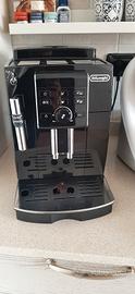 Macchinetta caffè DeLonghi ECAM