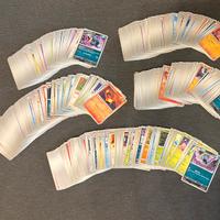 530 Carte Pokémon in lingua giapponese e cinese