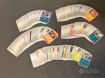 530 Carte Pokémon in lingua giapponese e cinese