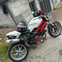 Ducati Monster 1100