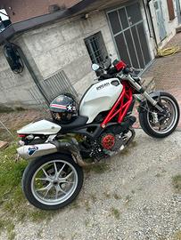 Ducati Monster 1100