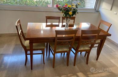 Tavolo allungabile in legno massello