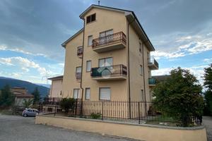3 LOCALI A L'AQUILA