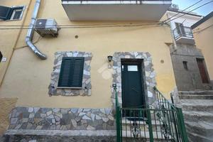 2 LOCALI A TREBISACCE