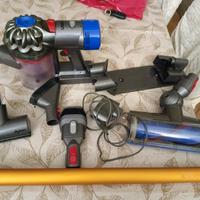 Dyson v8 