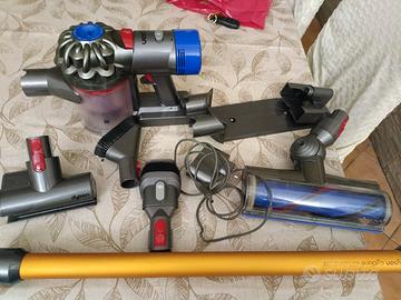 Dyson v8 