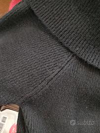 maglia a costine nera 