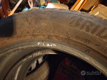 gomme Bridgestone 