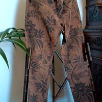 Pantaloni Floreali