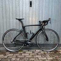 Pinarello Prince Nera ruote fulcrum