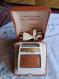 Rasoio Remington vintage con custodia 