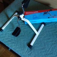 Esercitatore a pedali 