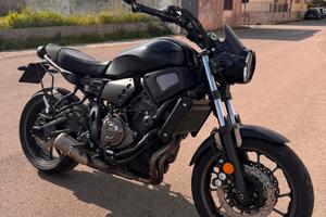 Yamaha XSR700
