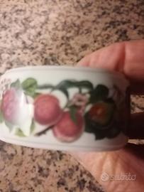 N. 2 portauovo e n. 2 portatovaglioli portmeiron P