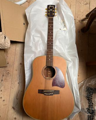 Chitarra acustica ibanez nuova