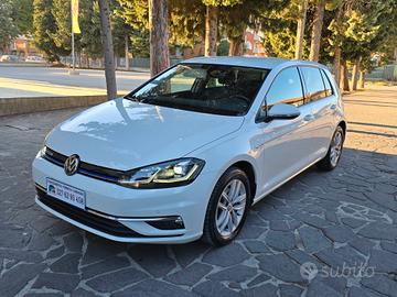 Volkswagen Golf 1.5 TGI DSG 5p. Executive BlueMoti