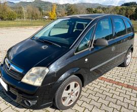 Opel Meriva 1.4 benzina