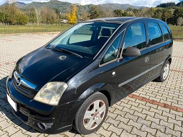 Opel Meriva 1.4 benzina