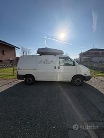 Volkswagen Transporter T4 2.5 TDI Camperizzato – P