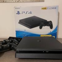 Ps4 + alcuni giochi e 2 joistick