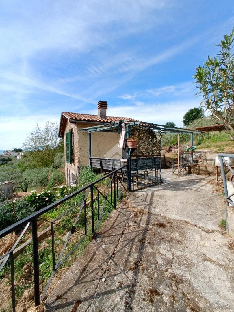 RUSTICO A OLEVANO ROMANO - More