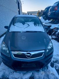 Opel zafira 2006 68.23-ricambi usati