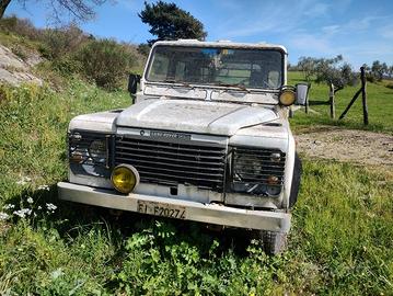 Defender 90 Autocarro 