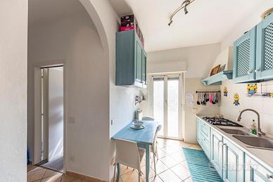 CASA SEMINDIPENDENTE A RESCALDINA