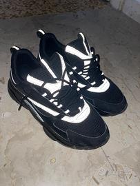 Dior b22