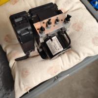 ABS Ford Fiesta 1.4 gpl 2015 