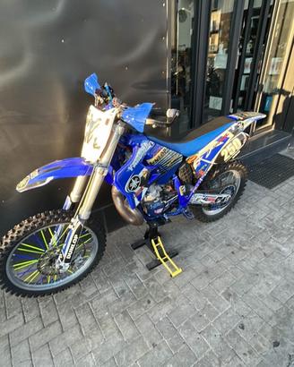 YAMAHA 2t