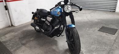 Yamaha XV 950