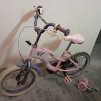 Bicicletta per bambina con rotelle 