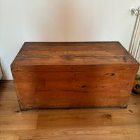 Baule vintage in legno.
