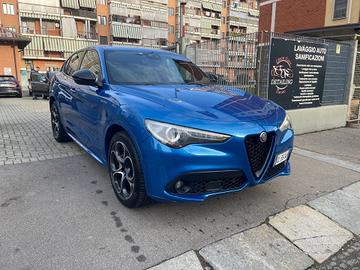 Alfa Romeo Stelvio 2.2 Turbodiesel 210 CV AT8 Q4 V