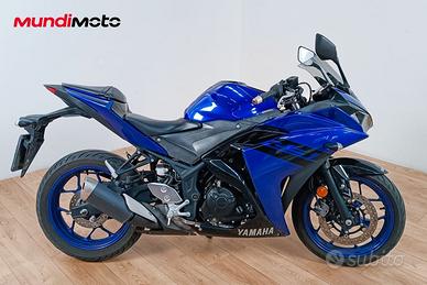 YAMAHA R3 - 2018