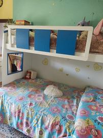 letto a castello . 