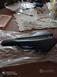 selle e pipetta per bici da corsa 