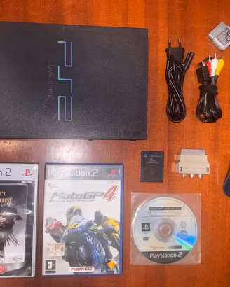 PlayStation 2, Controller,  Memory Card, 3 Giochi