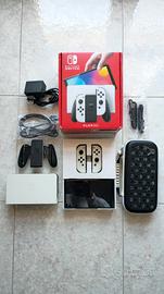 Nintendo Switch OLED + Custodia Pokemon