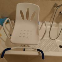 sedile girevole per vasca da bagno
