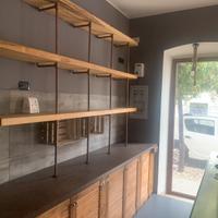 Arredo per locale bar ecc