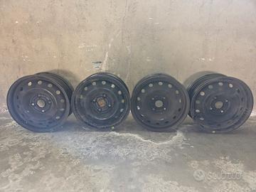 Cerchi in ferro 15 pollici