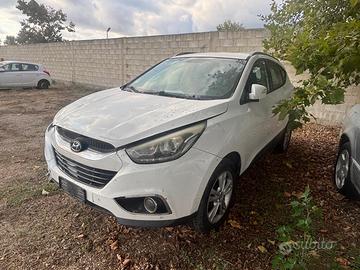 HYUNDAI IX35 2014 2.0 DIESEL RICAMBI