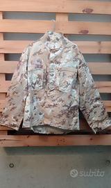 Uniforme da combattimento tipo desert