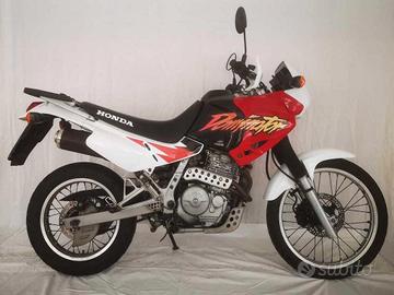 Honda Dominator Nx650 1997