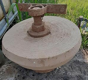 Mola in pietra affilatrice