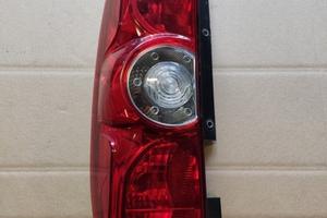 Fanale posteriore sinistro FIAT DOBLO del 2011
