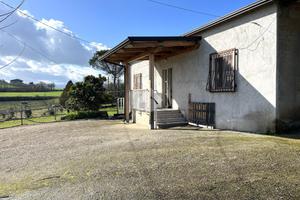CASA INDIPENDENTE A CALVI