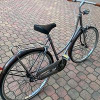 Bicicletta sverniciata misura 26 manubrio sportivo